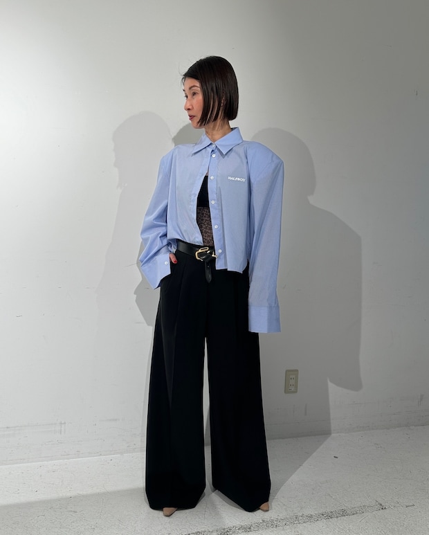 ビッグショルダーシャツ＋ランジェリーで洒落感UP！【365 DAYS SNAP】藤井かんなさんの私服コーデ