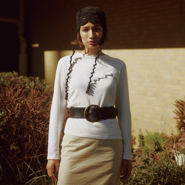 【太めベルト】を足すだけで旬のバランス！ スタイリスト百々千晴さんと考える春トレンド