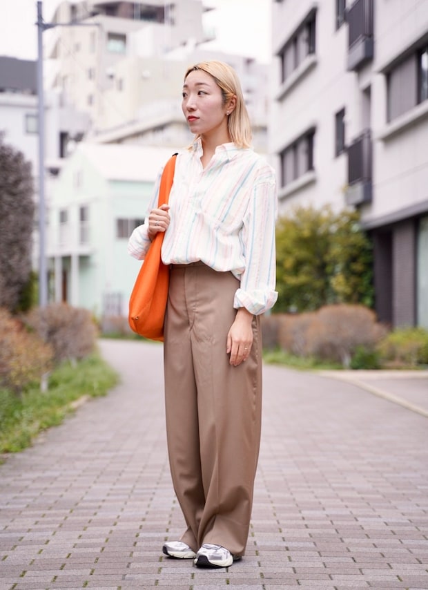 メンズ服をお直しして堪能。蛍光色のストライプシャツが新鮮【365 DAYS SNAP】光永愛梨さんの私服