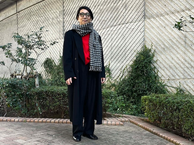 めちゃ暖かいヴィンテージのカシミヤコートが主役。フレンチシックな防寒スタイル【メンズ服に学ぶ】