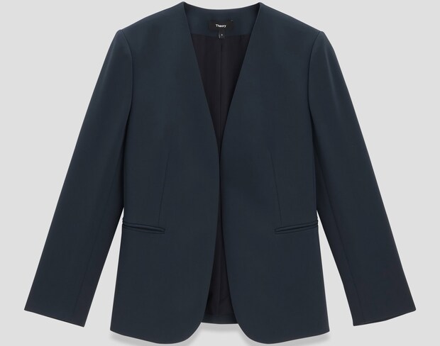 「40代ママの卒入園式服に最強」通勤使いもできてサイズ展開豊富！【セオリー】のアイテム4選