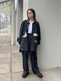 刺繍とイラスト入りワークジャケットと美パンツをMIX【365 DAYS SNAP】久保園明日香さんの私服