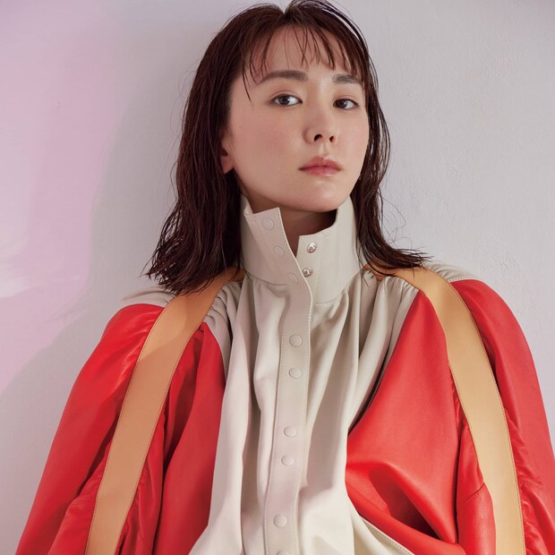 素顔のようで素顔ではない。新垣結衣と楽しむ「スポーツ、ときどきモード」