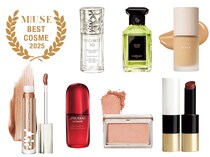 ツヤと小顔効果も叶うRMKチークに、エイジングケアの大本命まで…！プロが選んだ美肌コスメ7選