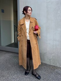 【40代スナップ】ジュエリー感覚「シルバーのアイウェア」でコーデが引きしまる！｜小川奈美さん