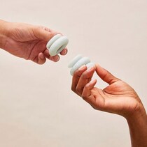 【Hello Femtech】セックスのときの痛みをフェムテックプロダクトで軽減