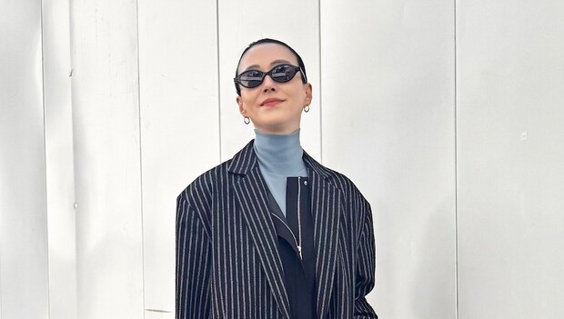 【40代スナップ】韓国ブランドの「オーバル型サングラス」で一気に旬顔に♡|宮﨑由紀子さん