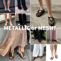夏サンダルは【メタリック】と【メッシュ】の二強！ ファッション業界人の足元事情をチェック