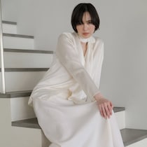 ニットにする？ シャツにする？ 暑い日もエレガント過ごしたい40代が買うべき最新トップス4選