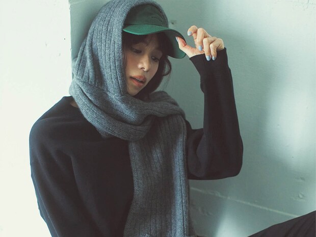 頭から首元まであったかい♡ 今季ひとつあれば重宝すること間違いなし【フード付きマフラー】