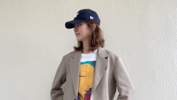 【40代スナップ】ジャケットは「オーバーサイズ」で王道トラッドコーデが旬顔に！｜細田由佳さん