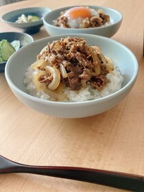 働くママの一大事。夏休みの子どものランチ「置きごはん」にオススメの賢いうつわ3選