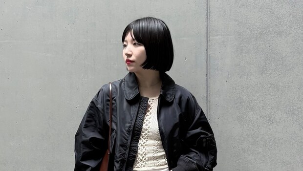 【40代スナップ】メンズっぽさと柔らかさの共存がイイ！「丸襟ナイロンブルゾン」｜滝口理奈さん