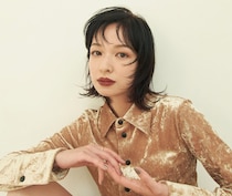 【NARSのブラウンリップ術】トレンド通ヘアメイク佐川理佳さん「上唇のW三角を強調してキリっと」