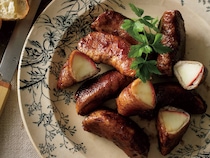 赤ワインとバルサミコ酢の芳醇な香りが豚肉とりんごをごちそうに【りんごの肉巻きキャラメリゼ】