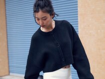 「レトロフレンチ」でヘルシーに女っぽい！ シンプルコーデが洒落見え【トーテム】の名品ガイド