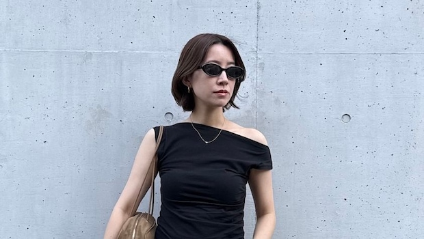 【40代スナップ】ダメージデニムは「肌見せ」で程よく女っぽさを出すのが正解！｜知識優花さん