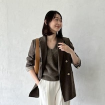 トラッドすぎないジャケットスタイル、ポイントは「異素材ミックス」【365日スナップ】小林美憂さん