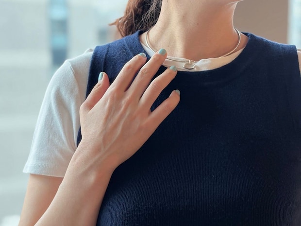 シンプルコーデが一気に洒落る！【実録】”引き算の美学”を体現できる「エテ ビジュー」のチョーカーを自腹買い