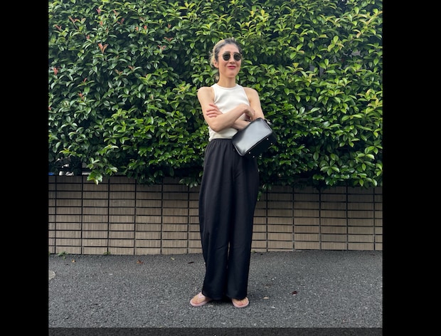 楽なのに、家着からオケージョンまでリアルにいける。杉浦由佳子が2色買い【クードルのパンツ】