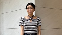 【40代スナップ】ボーダーTも「ひと癖ディテール」でシンプルコーデが即洒落ます｜西口史織さん