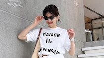 【40代スナップ】Tシャツ×ハーフパンツに「腰巻きシャツ」でグッと美脚見せ｜園畠麻衣さん
