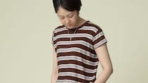 【40代スナップ】人気急上昇中！レトロな「マルチボーダーT」はコーデも即決まる｜福田恵理さん