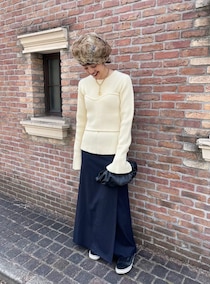 【365 DAYS SNAP】Uhrディレクター 濱中鮎子さんのニットスタイル