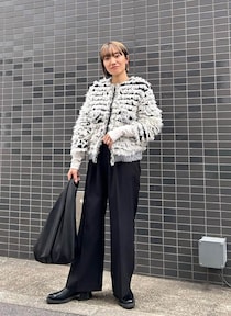 【365 DAYS SNAP】styling/チーフプレス 宇佐美菜々さんのニットスタイル
