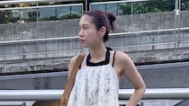 【40代スナップ】大人気商品が復刻！ 「別注ビルケン」の上質感が夏コーデを引き締め｜薄井悠さん