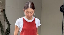 【40代スナップ】赤みブラウンが可愛い「ベロアワンピ」は今から秋冬まで活躍！｜水口絢詠さん