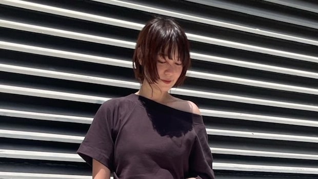 【40代スナップ】楽ちん「スエットワンピ」なのにシルエット美で女っぽくて最強！｜森田雅子さん