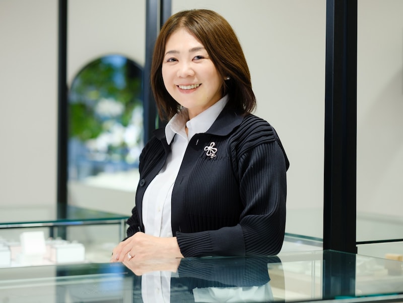 60歳で2度目のジュエリーブランドを立ち上げ。「CAFERING」を全国80店舗に導いた青木千秋「キャリアは何歳でも拓ける」