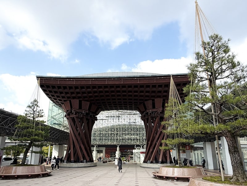 東京・大阪・名古屋から約2時間半!五感を癒す『金沢』を旅してみない?