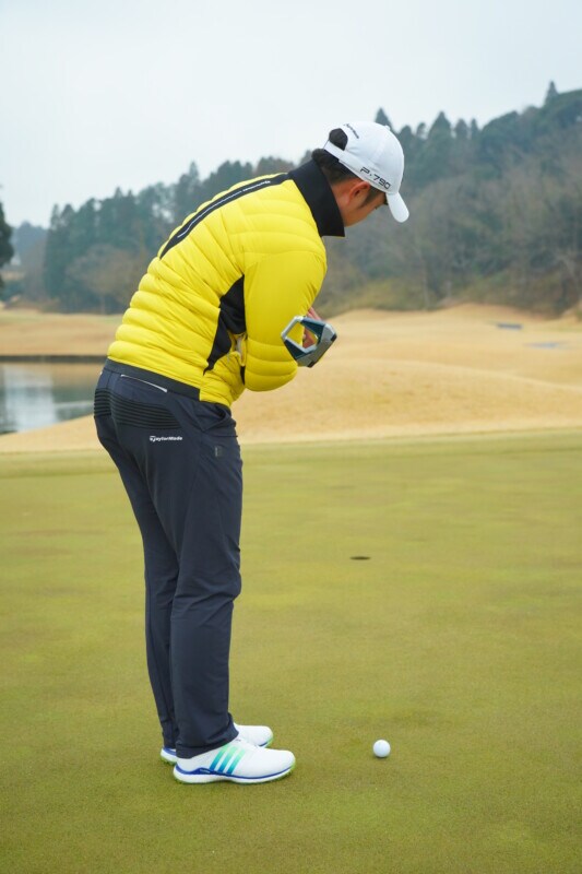 パターで「真っすぐ」はミスの元!次のラウンドで実践できるワザをレッスン