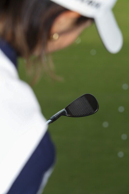 確実に寄せたいときに試してみて!「ミニロブ」の打ち方を解説