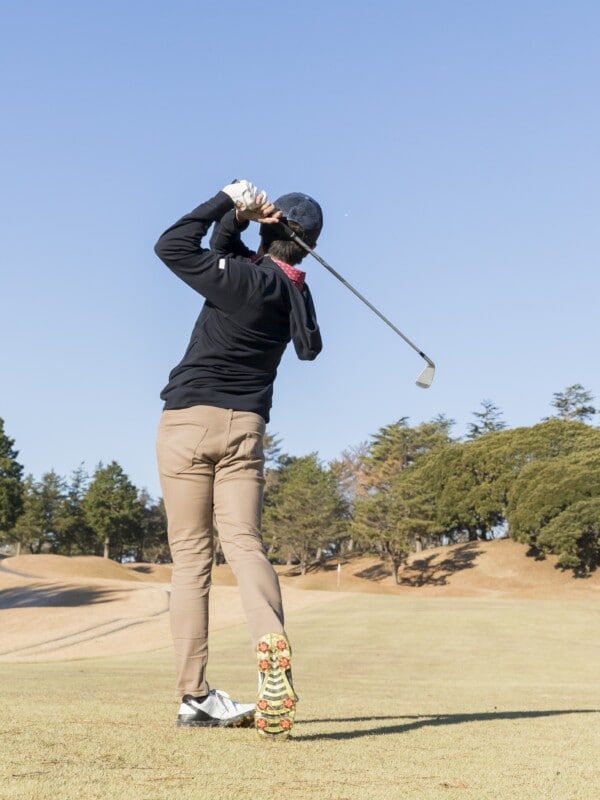 ７割の力で振るとうまくいく！ライン出しショットの打ち方を解説