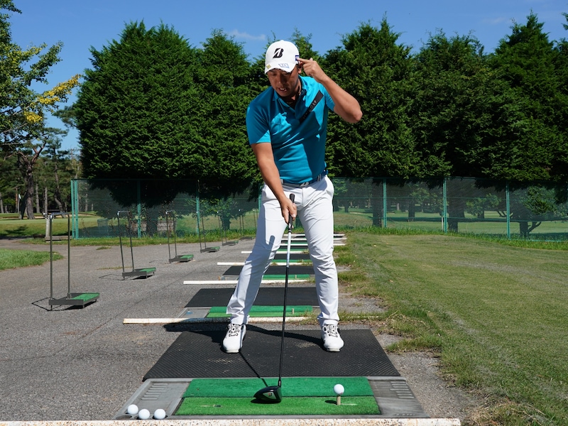 飛距離アップしたいときは打つ前に「回転ジャンプ」してみよう