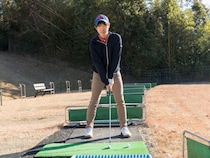 ライン出しショットの練習法は「キャディバッグを左横に置くだけ」