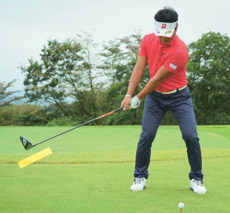あなたはどっちのタイプ?飛距離が伸びるスイングの作り方をタイプ別にレッスン
