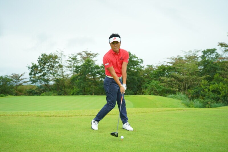 あなたはどっちのタイプ?飛距離が伸びるスイングの作り方をタイプ別にレッスン