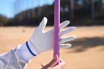 ティーショットはグリップが超重要！飛ばせる握り方をレッスン