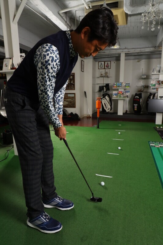 自宅で実践できるパッティングの練習法を解説!効率のいいやり方は…