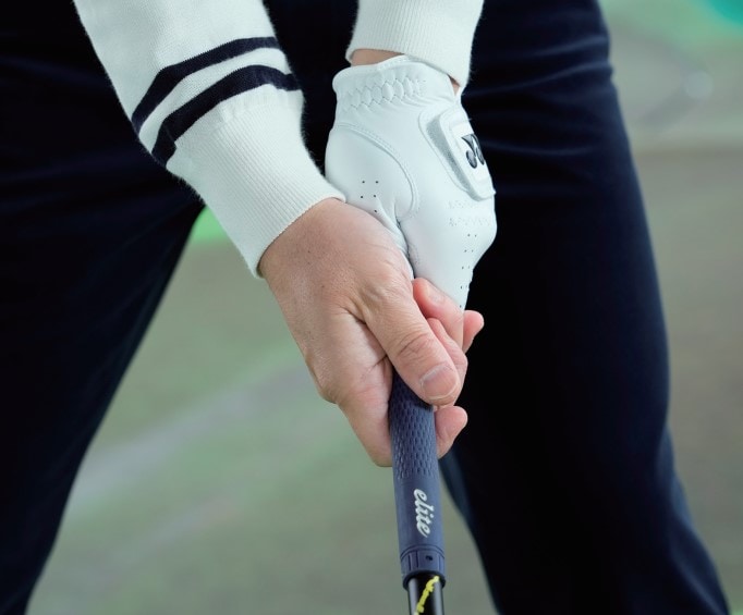 スライスの悩みは「ストロンググリップ」で解消!ミート率もアップ