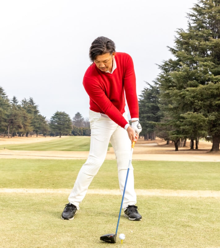 両ワキを締めてスイングしてない？ドライバーは「右ワキ」だけ締めれば方向性アップ