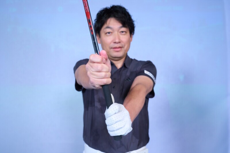 正しいハンドファーストを身につけて振り遅れをなくそう！アイアン上達レッスン