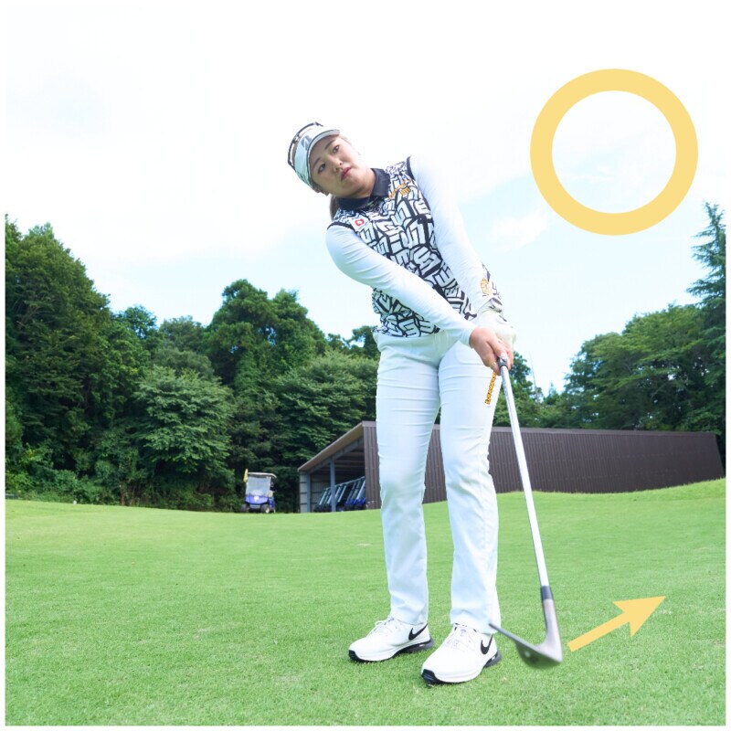 どっちのスタンスが正解?短いアプローチで確実に寄せるコツ