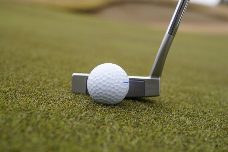 次のラウンドですぐ実践！パットのライン読みを状況別でレッスン