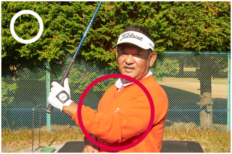 力を入れるのは指3本だけ?筋力がなくても飛ばすコツ