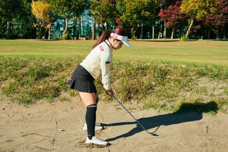 １発脱出したいなら“構え”を変えよう！バンカーのコツをレッスン